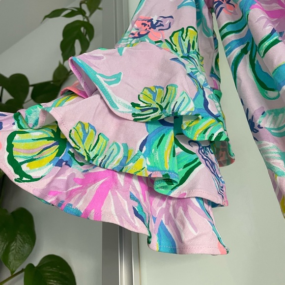 Loved, EUC Lilly Pulitzer Women’s off-shoulder Mermaid Print Romper Sz XXS SS19 - Picture 6 of 12